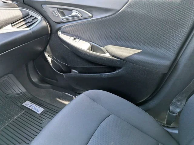 Used 2024 Sterling Gray Metallic Chevrolet LT image 19