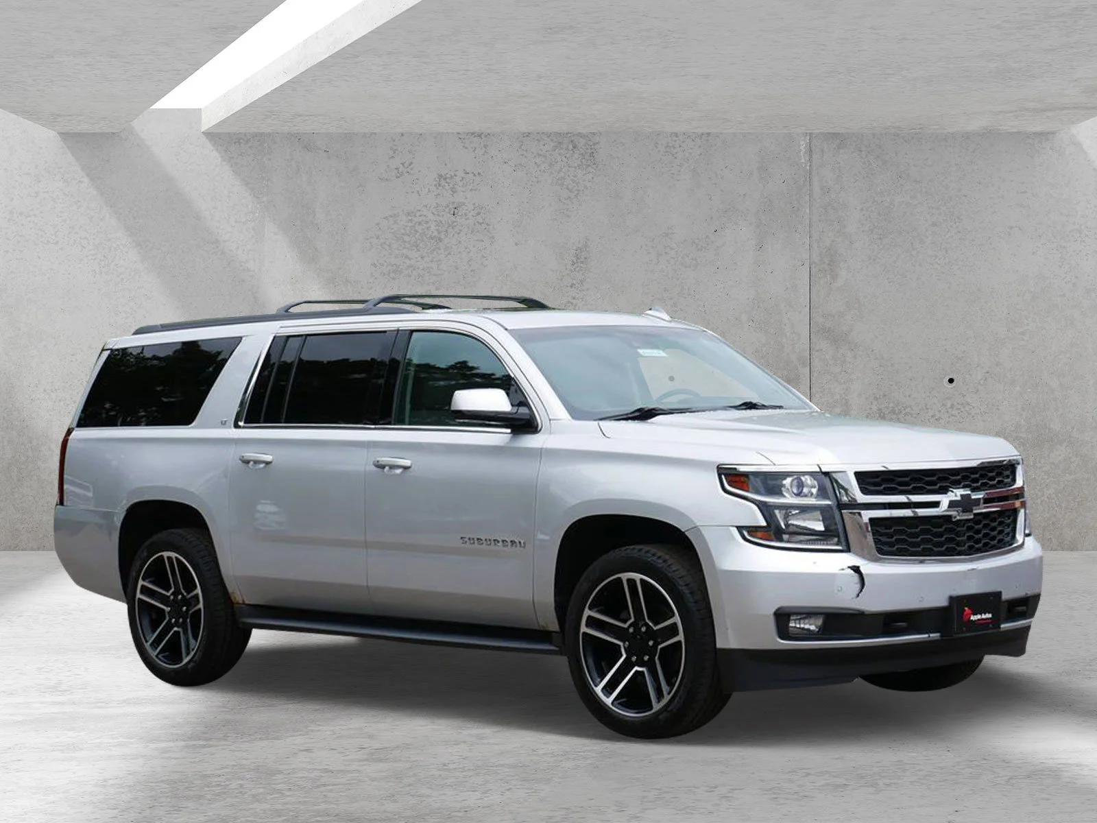 2016 Chevrolet Suburban 4WD 1500 LT's photo