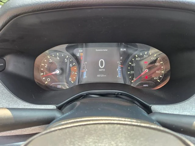 Used 2024 Red Jeep Latitude image 36