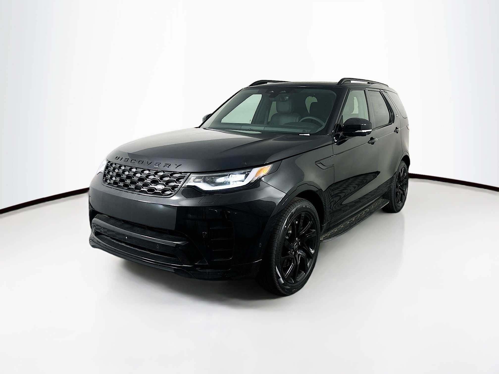 2024 Land Rover Discovery Dynamic SE