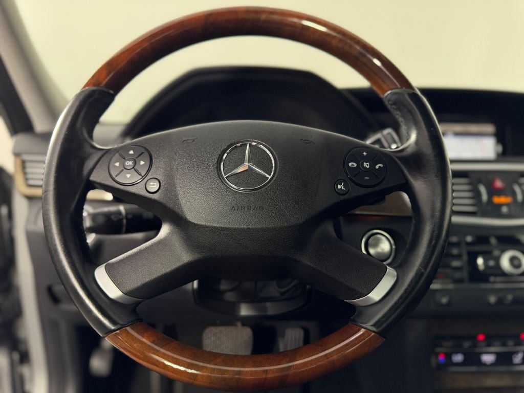 Used 2010 Iridium Silver Metallic Mercedes-Benz E 350 image 11