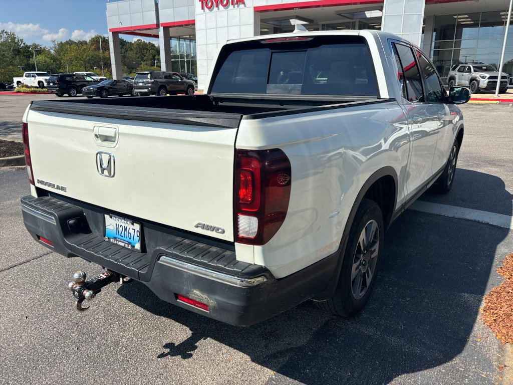 Used 2019 White Diamond Pearl Honda RTL image 5