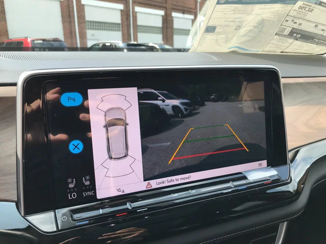 New 2026 Pure Gray Volkswagen 2.0T SE w/Technology image 21