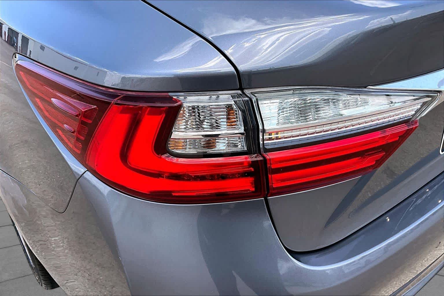 Used 2016 Nebula Gray Pearl Lexus  image 28