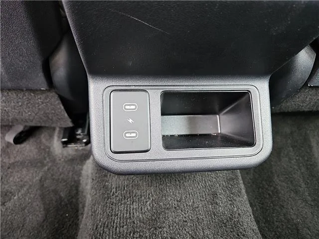 Used 2025 White KIA LXS (IVT) image 9