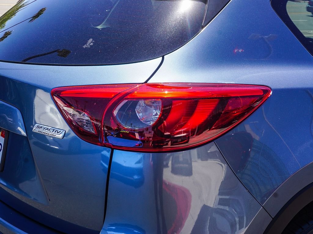 Used 2016 Blue Mazda Grand Touring image 9