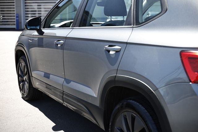 Used 2024 Platinum Gray Metallic Volkswagen 1.5T S image 9