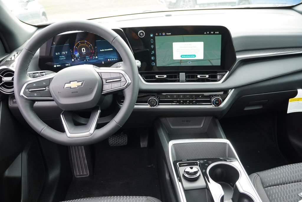 2027 Chevrolet Equinox LT - Photo 13