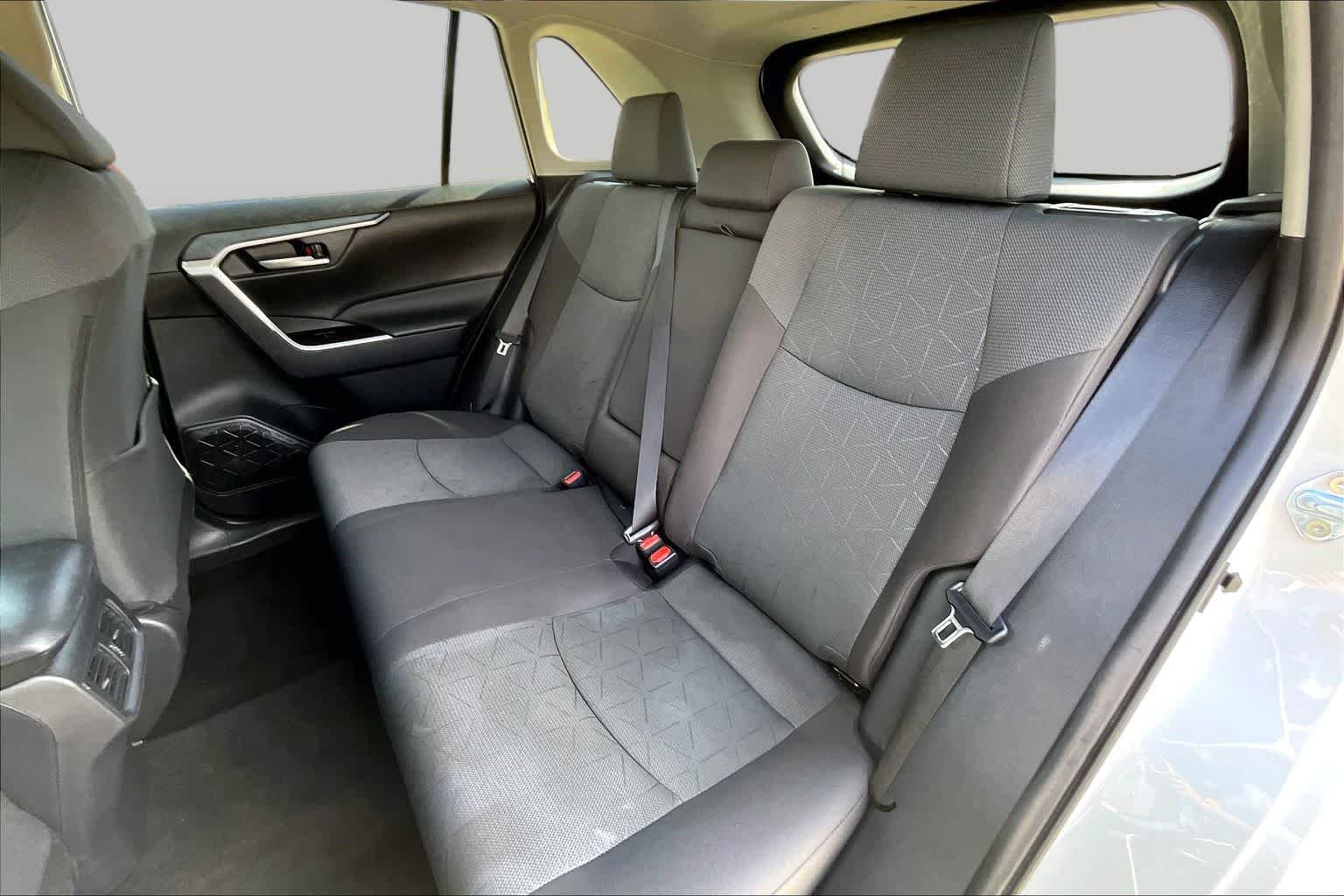 Used 2025 Ice Cap Toyota XLE image 20