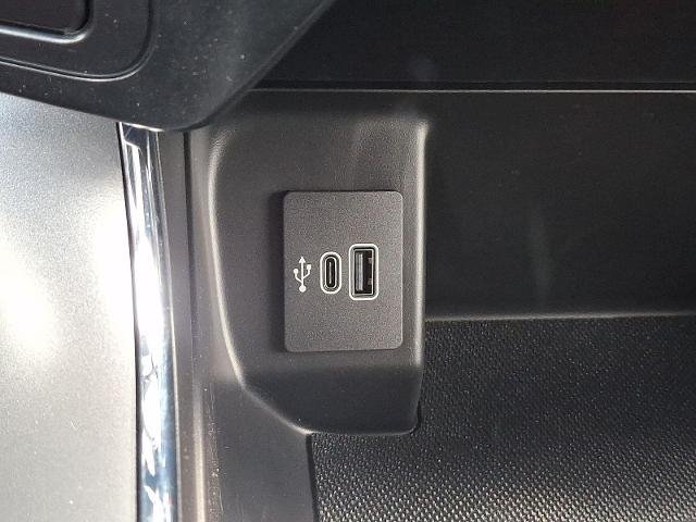 New 2026 Avalanche Ford XLT image 36