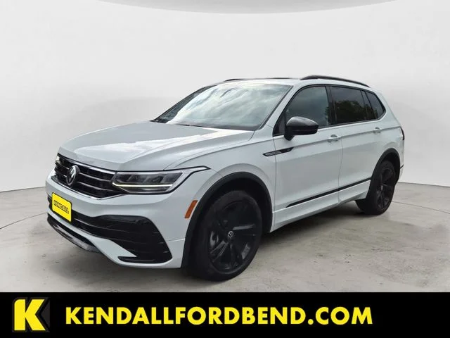 2024 Volkswagen Tiguan 2.0T SE R-Line Black 4Motion's photo