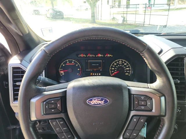Used 2018 Black Ford XLT image 23