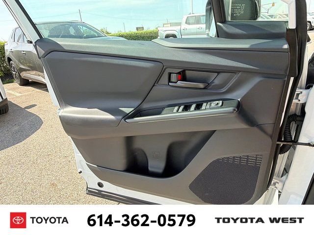 New 2026 Wind Chill Pearl Toyota XLE image 21