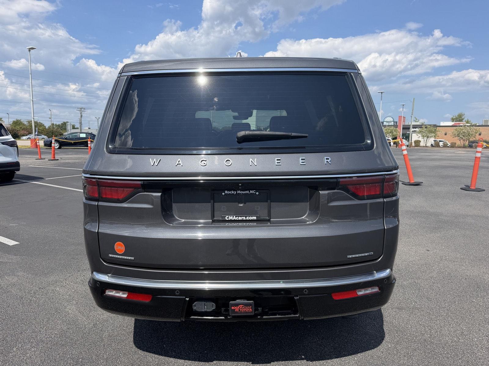 Used 2022 Baltic Gray Metallic Clearcoat Jeep Series I image 6
