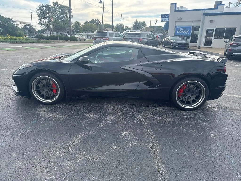 Used 2021 Black Chevrolet Stingray image 6