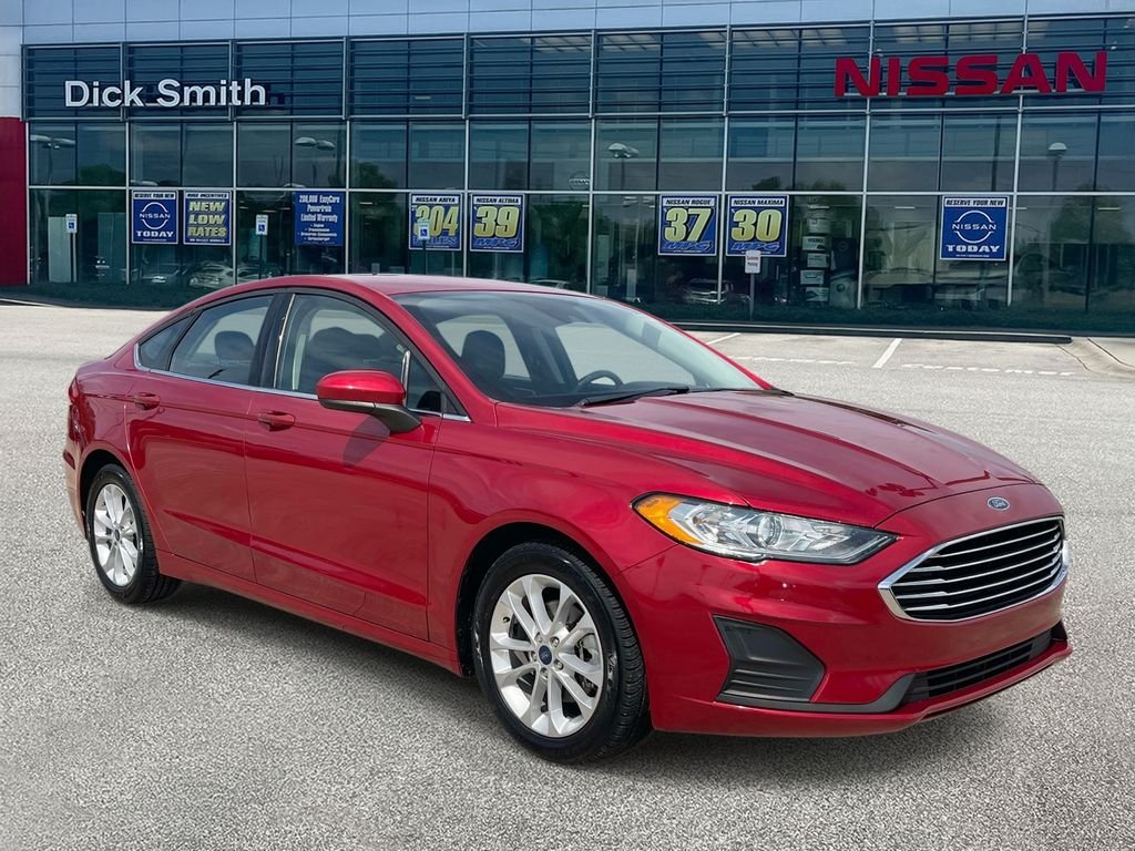 2020 Ford Fusion SE FWD's photo