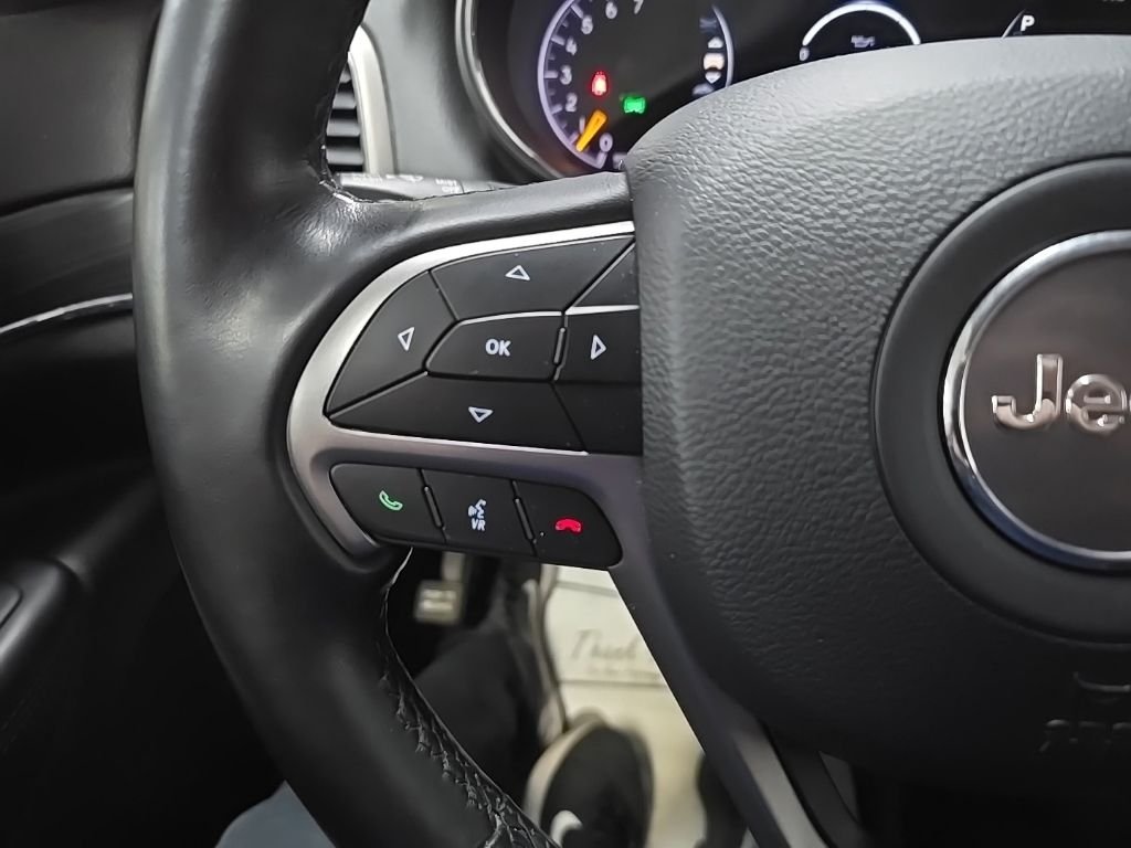 Used 2020 Gray Jeep Limited image 20