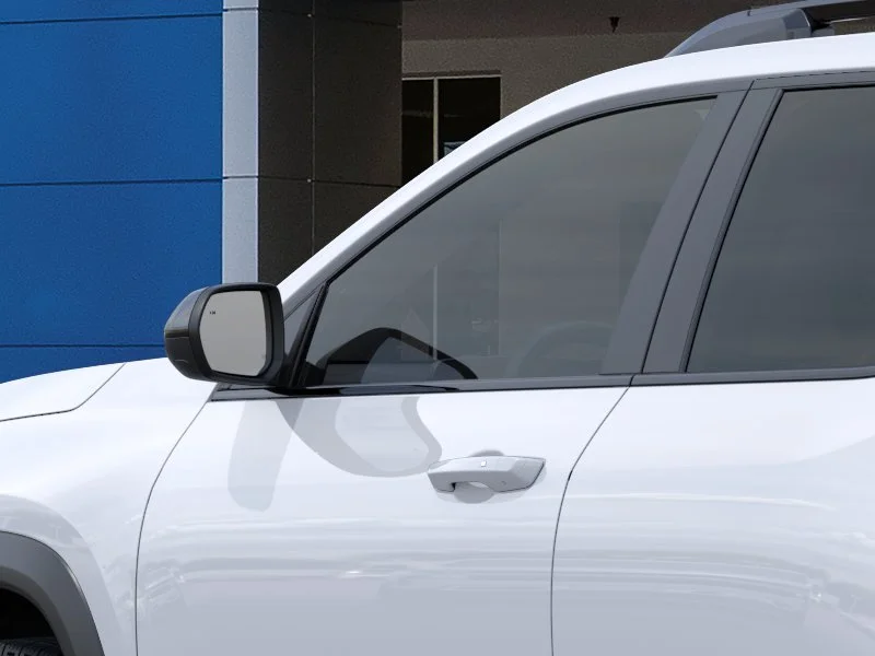 New 2027 Polar White Tricoat Chevrolet FWD RS image 12