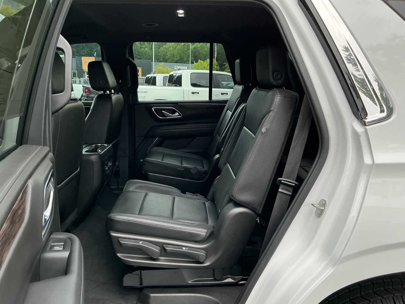 Used 2021 Summit White Chevrolet LT image 24