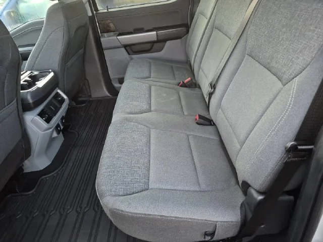 Used 2024 White Ford XLT image 29