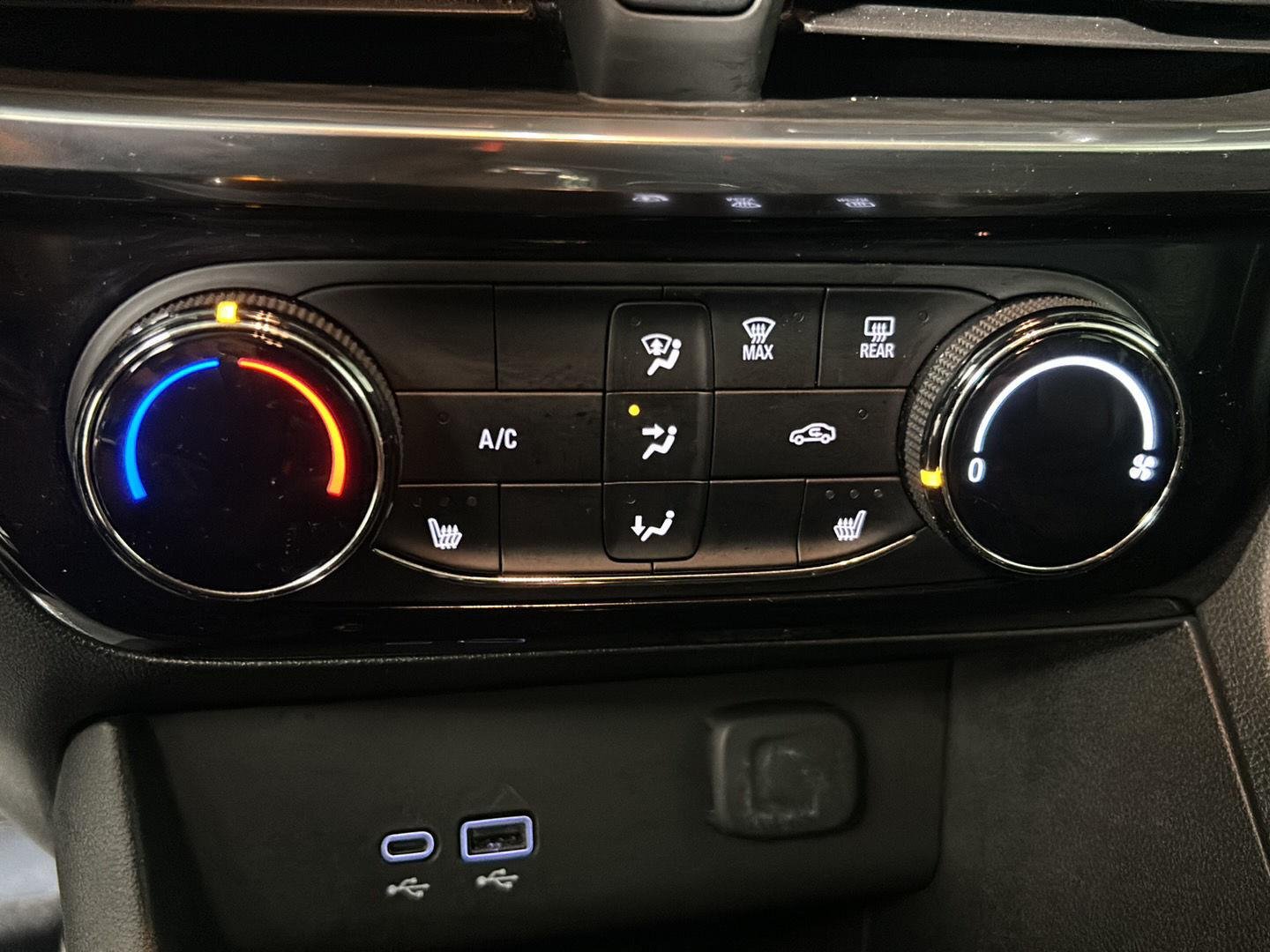 Used 2024 Ocean Blue Metallic Buick Sport Touring image 21