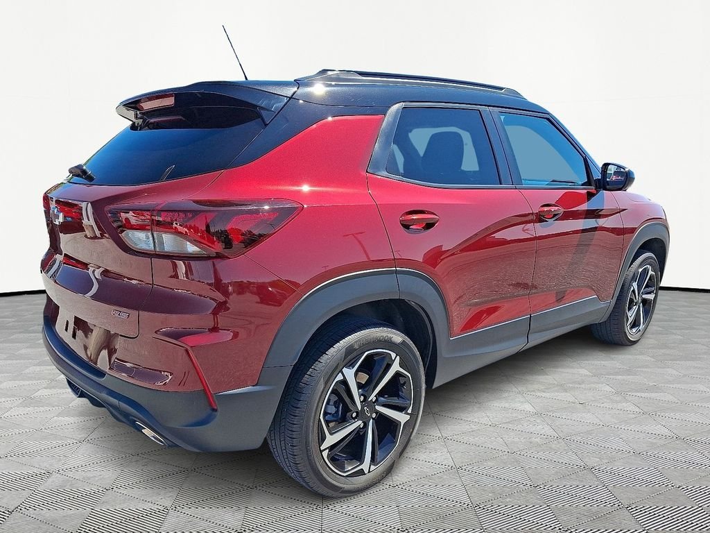 Used 2023 Red Chevrolet RS image 7