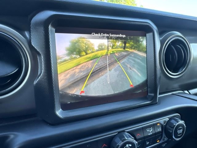 Used 2023 White Jeep High Tide image 21