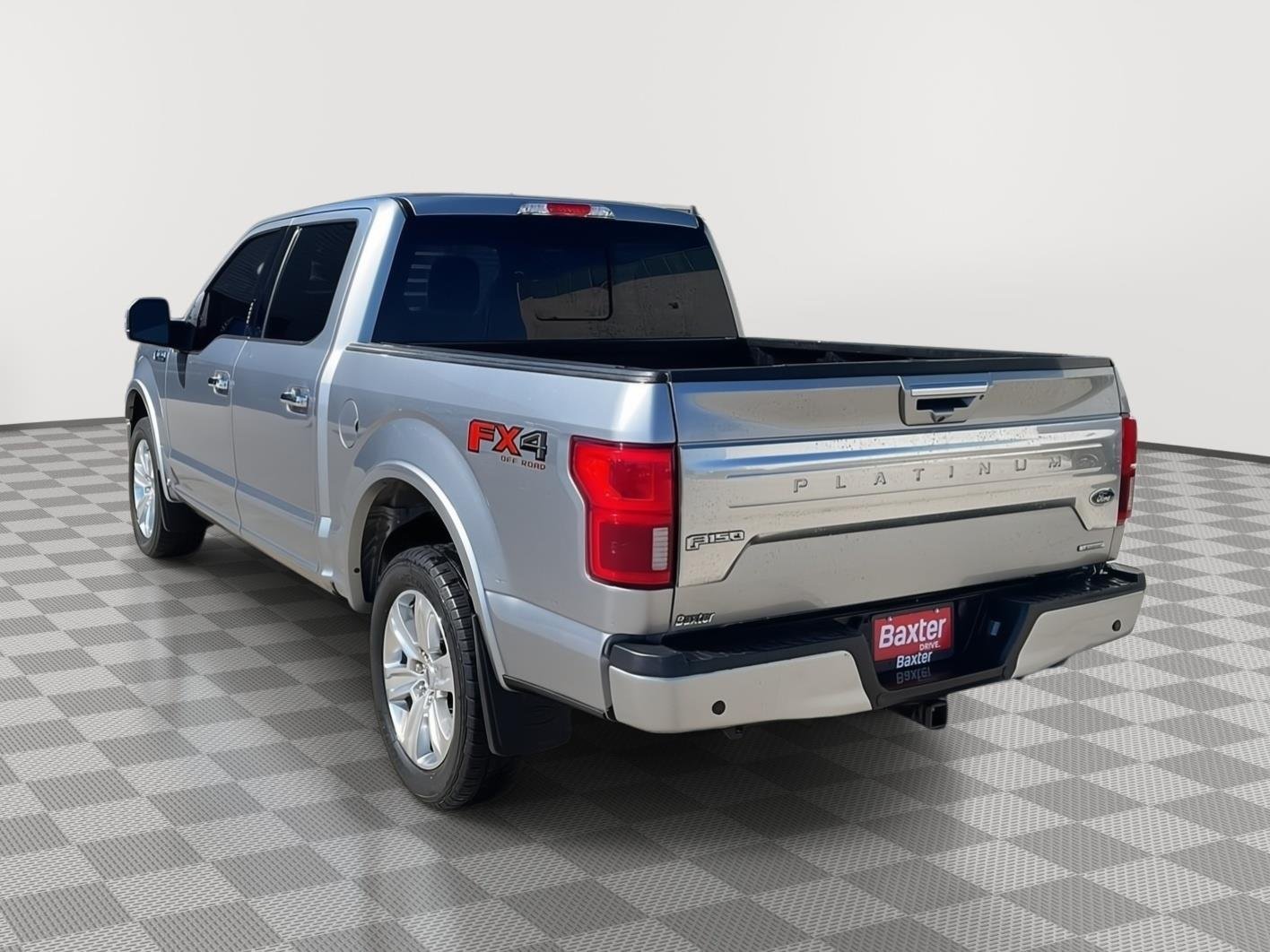 Used 2020 Iconic Silver Ford Platinum image 4