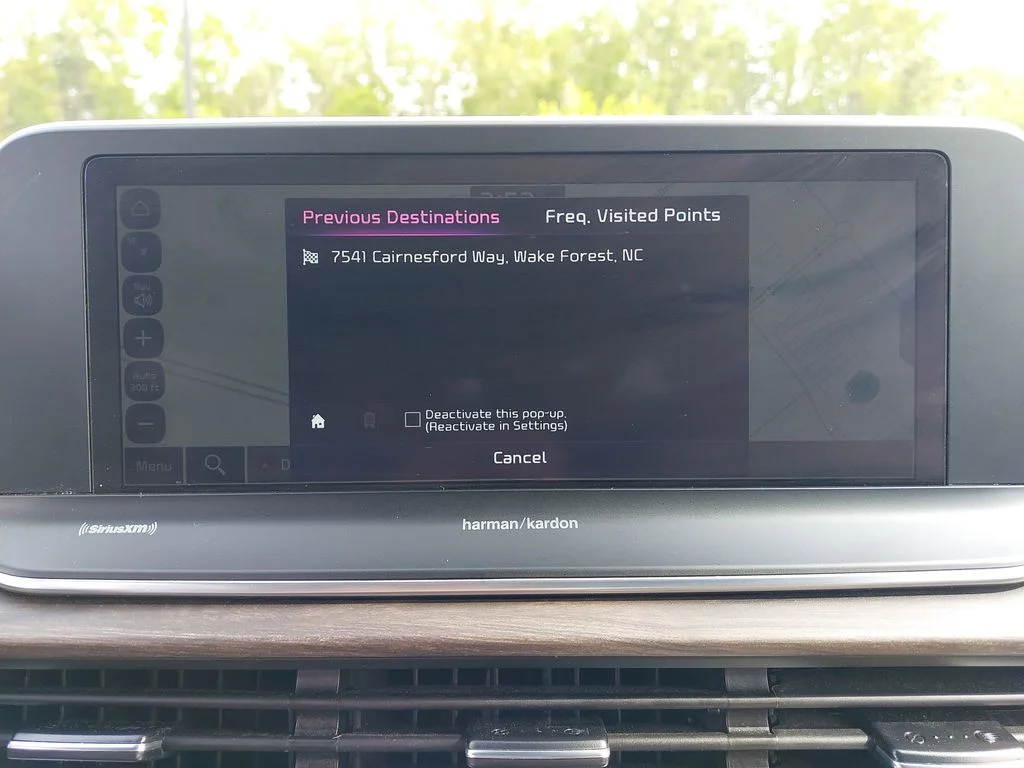 Used 2022 White Kia SX image 22