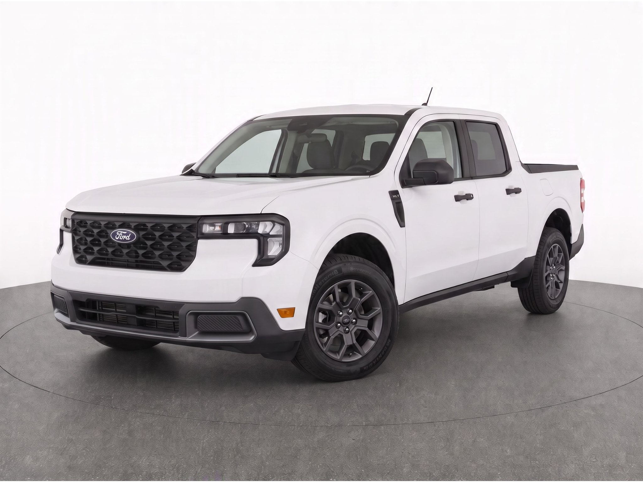 Used 2026 OXFORD WHITE Ford XLT image 1