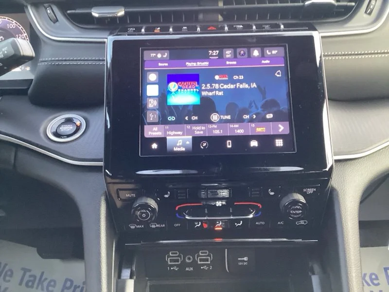 2025 Jeep Grand Cherokee Laredo - Photo 41