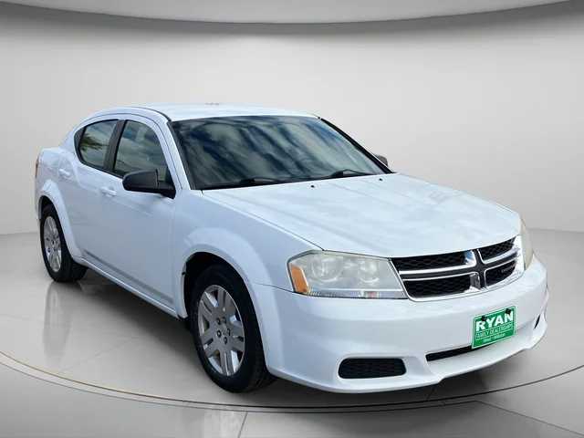 2011 Dodge Avenger Express's photo