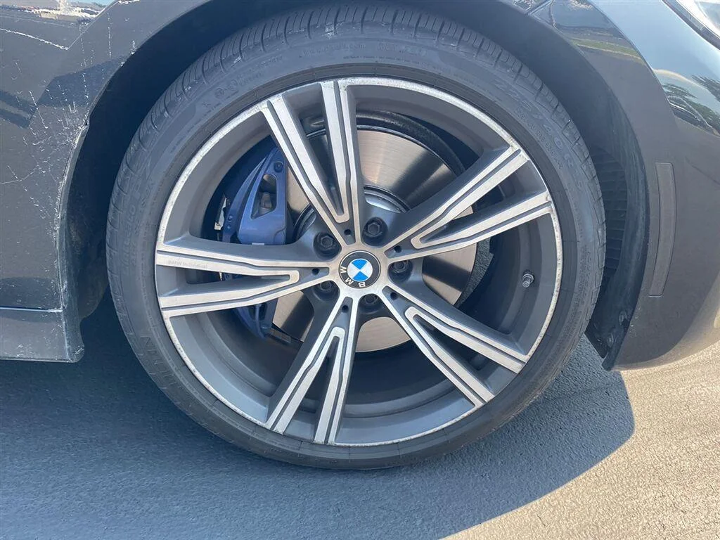 Used 2020 Black Sapphire Metallic BMW M340i xDrive image 13