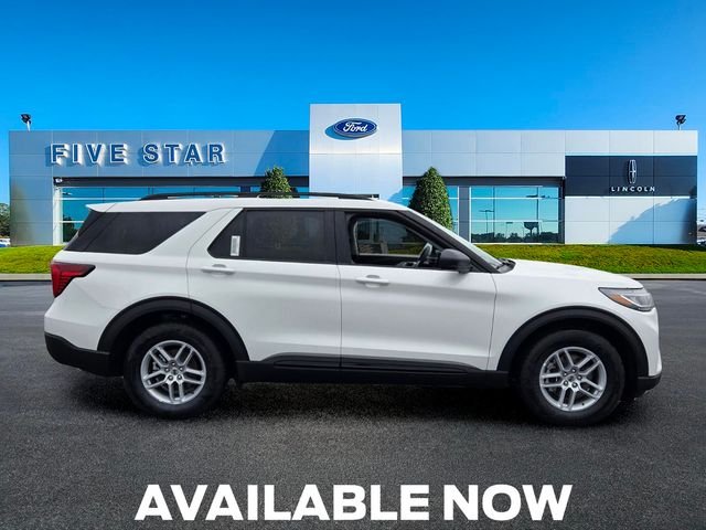 New 2026 Star White Metallic Tri-Coat Ford Active image 9