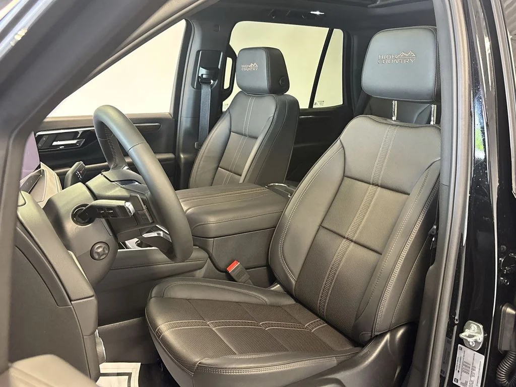 Used 2025 Black Chevrolet High Country image 26