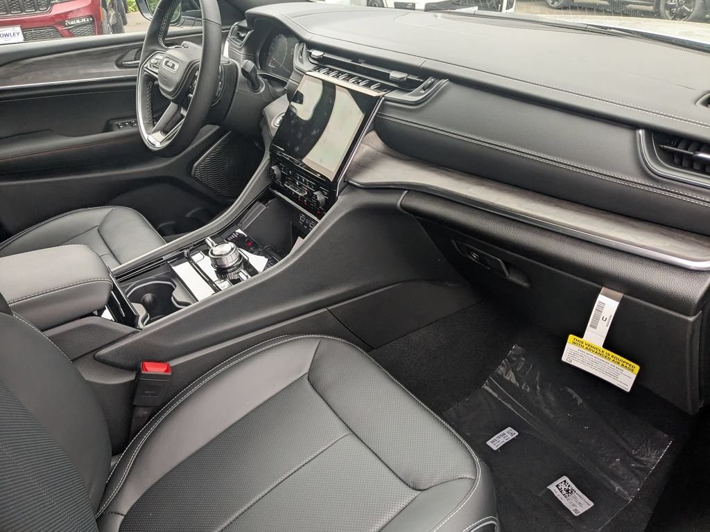 2025 Jeep Grand Cherokee L Overland - Photo 18
