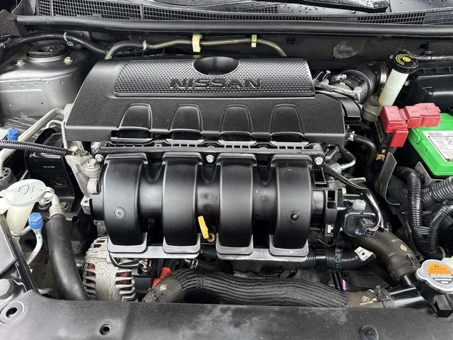 Used 2018 Gray Nissan S image 12