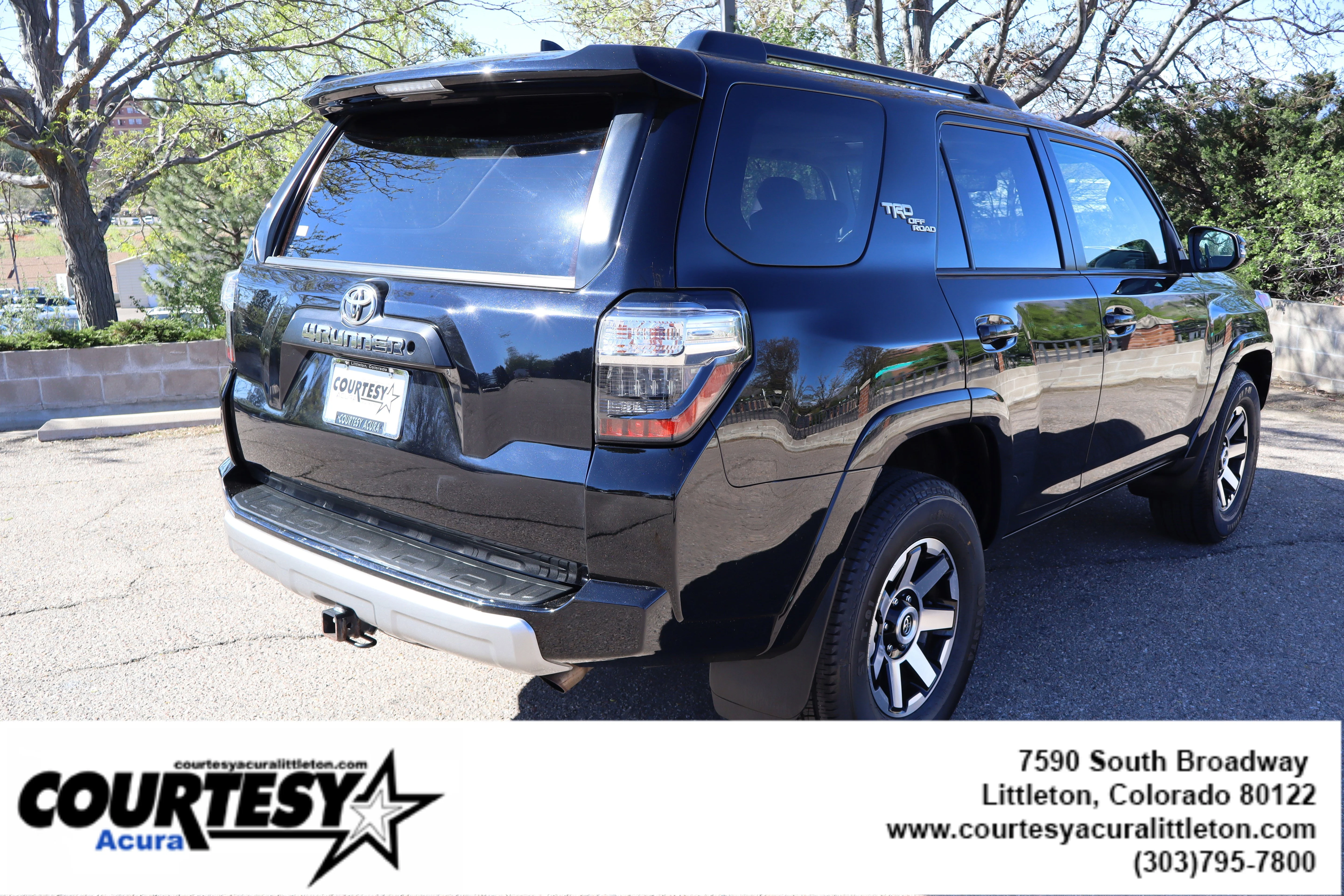 Used 2019 Black Toyota  image 7