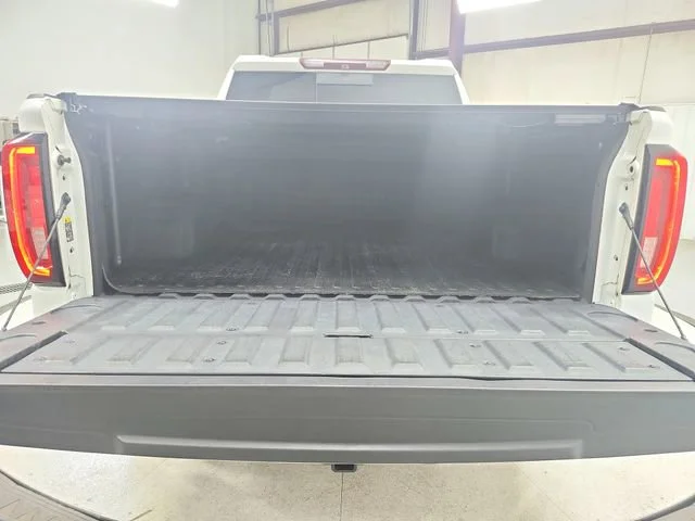 Used 2019 WHITE FROST TRICOAT GMC Denali image 53