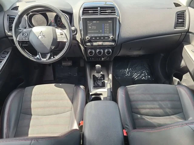 Used 2024 Silver Mitsubishi S image 10