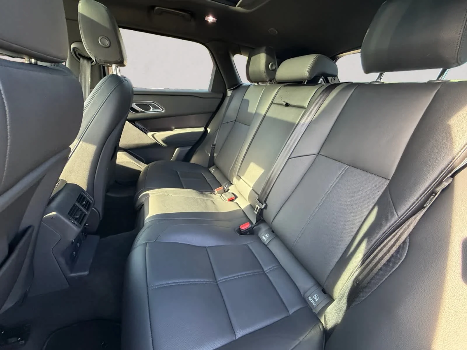 New 2026 Varesine Blue LAND ROVER Dynamic SE image 13