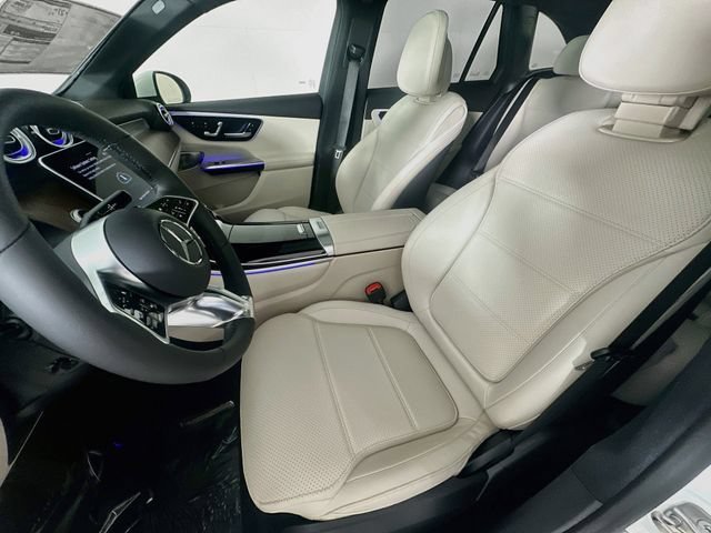 New 2027 Polar White Mercedes-Benz GLC 300 image 52