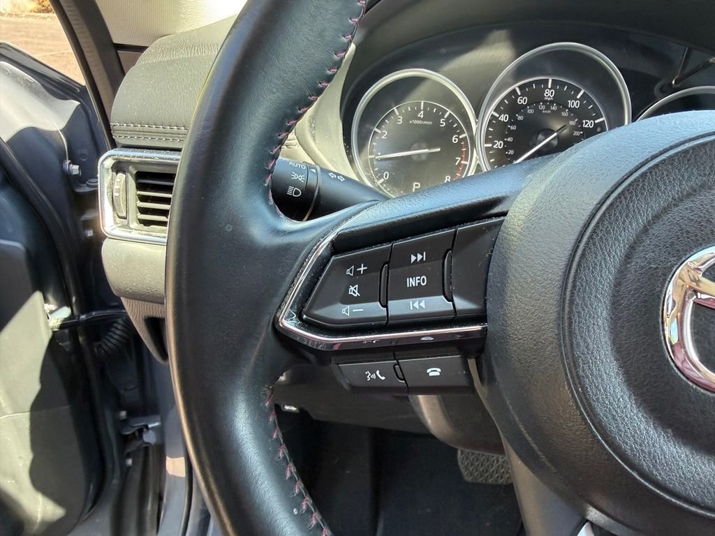 Used 2022 Polymetal Gray Mazda 2.5 S Carbon Edition image 10