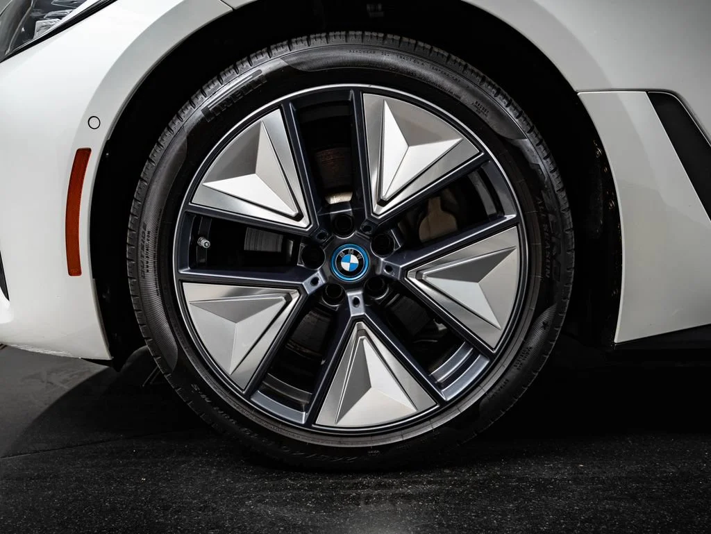 Used 2023 Mineral White Metallic BMW eDrive35 image 13