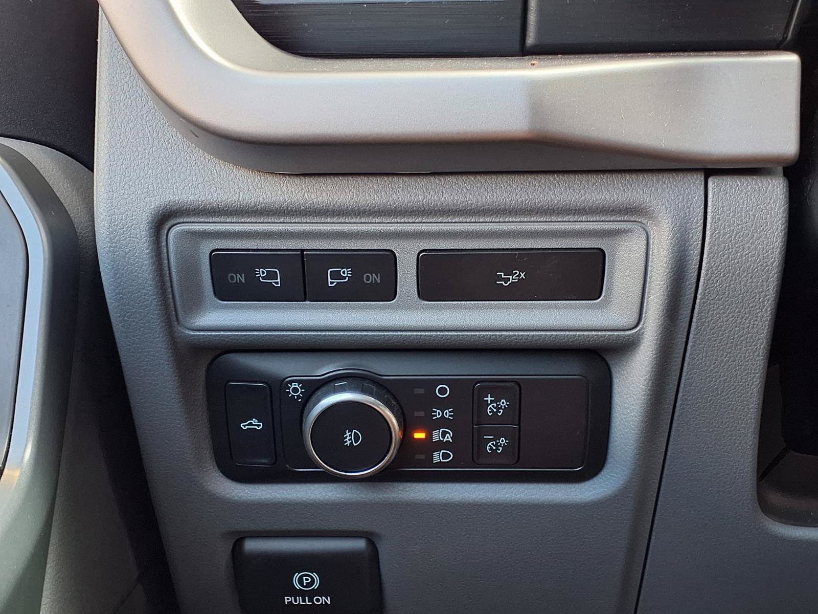 Used 2022 Gray Ford XLT image 20