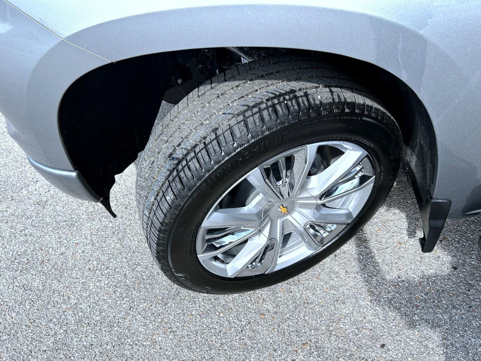 New 2026 Gray Chevrolet High Country image 25