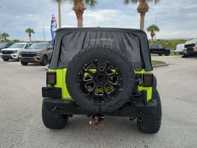 Used 2017 Green Jeep Sport image 5