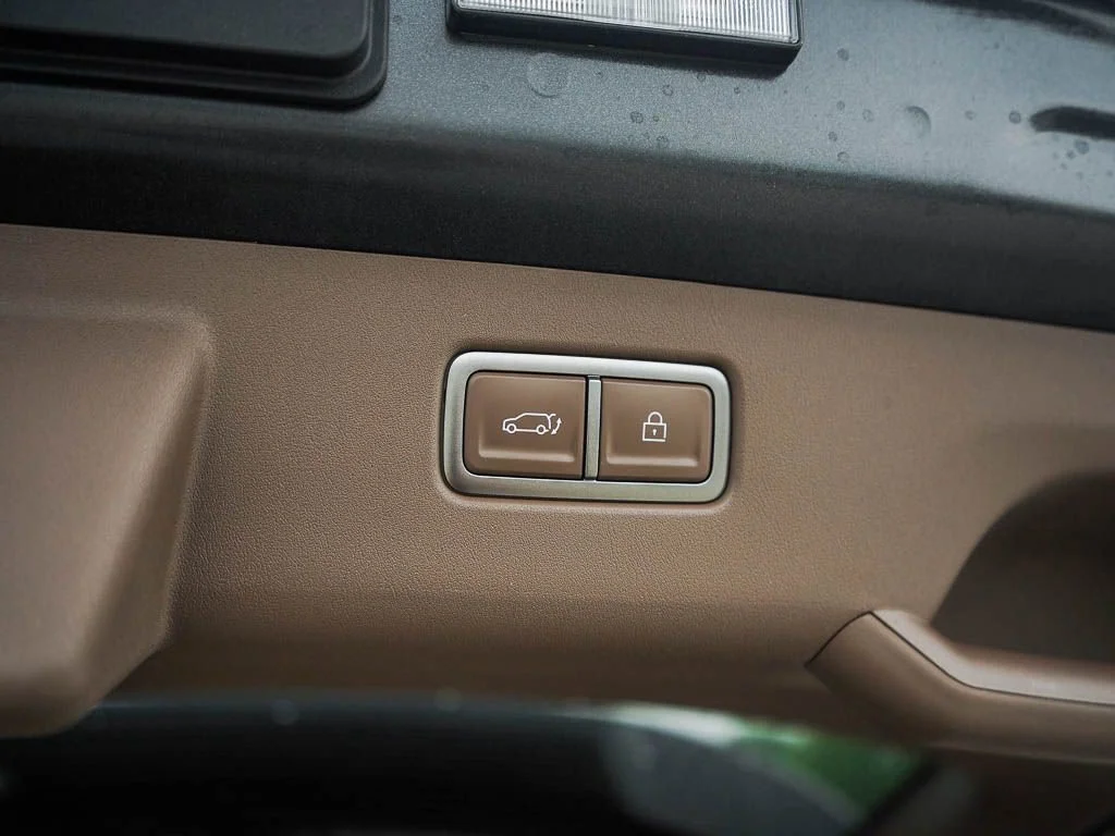 New 2026 Ivory Silver Kia GT-Line AWD image 9
