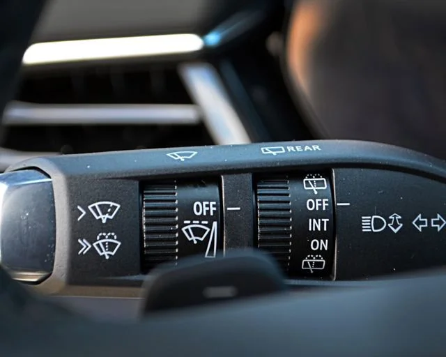 2026 Chevrolet Suburban LT - Photo 35