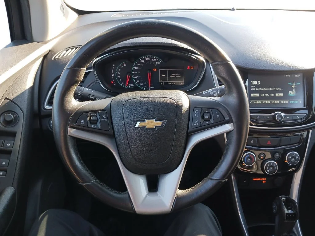 Used 2017 MOSAIC BLACK METALLIC Chevrolet Premier image 17